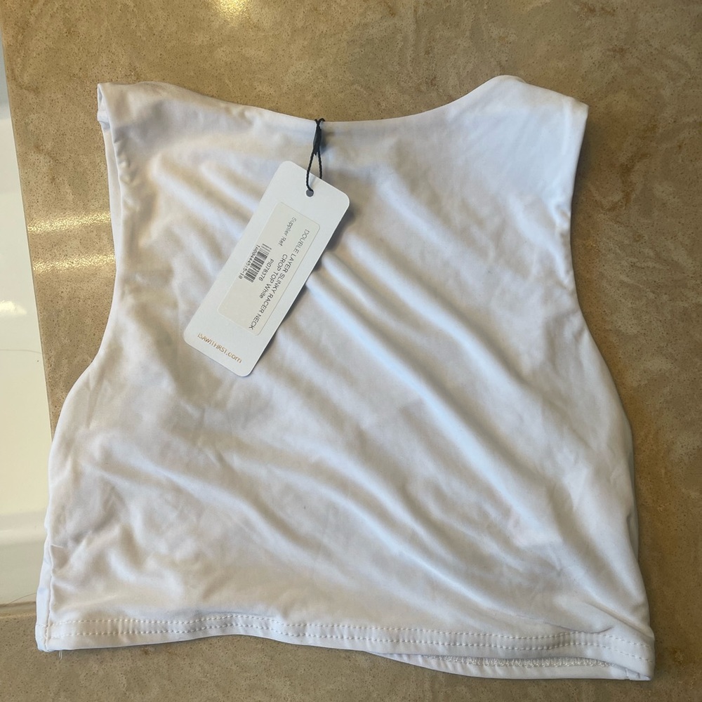 White crop top size 6 small